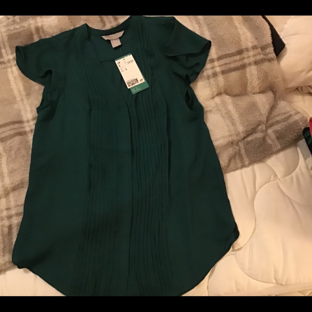 hunter green cap sleeve for work or at home!